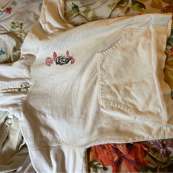 White jacket - Picture 5 of 5